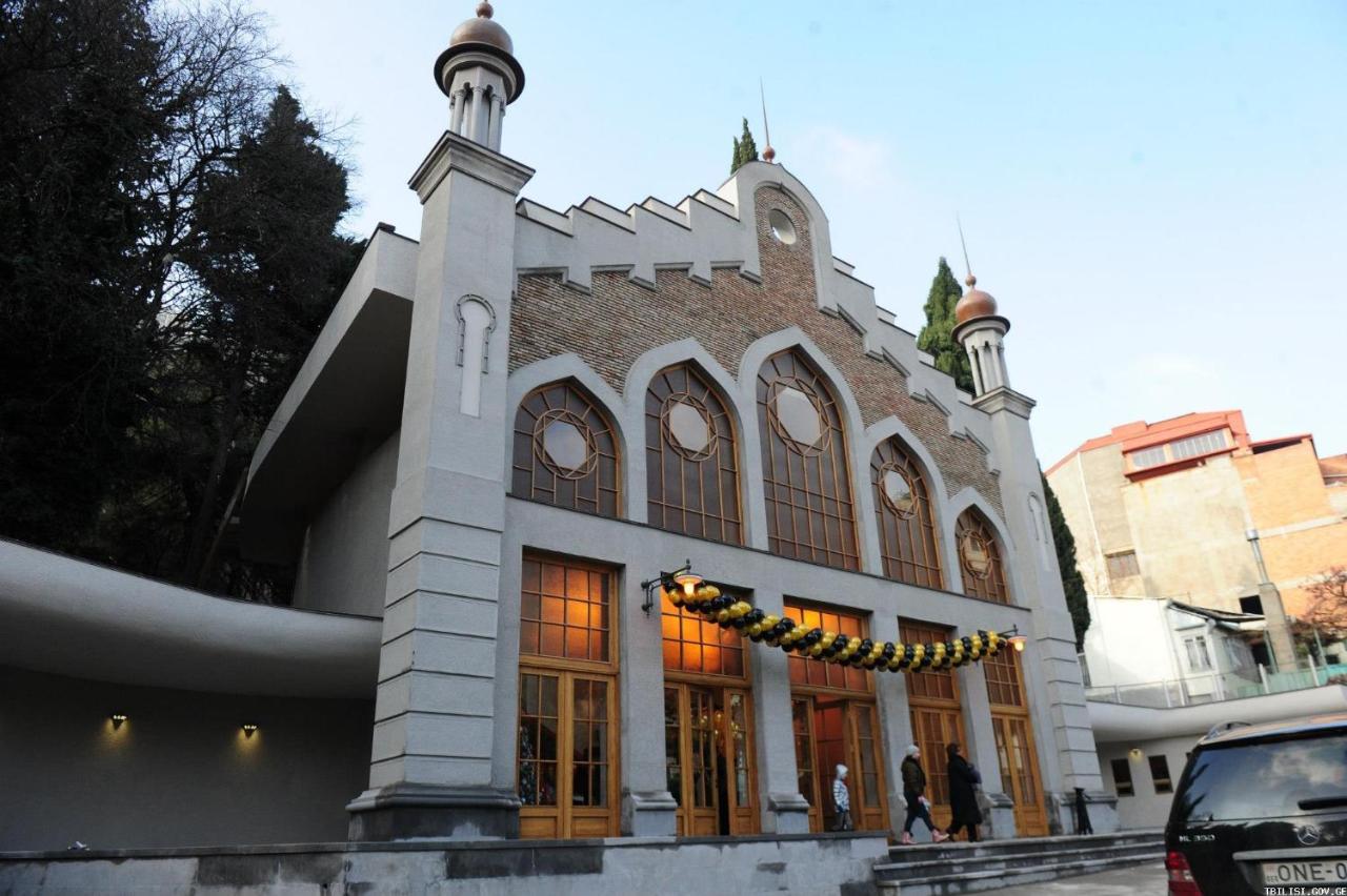 Walk Everywhere! Tiflis Exterior foto